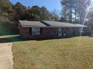 313 Longview Dr, Kinston, NC 28504