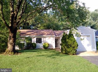 11412 Great Meadow Dr, Reston, VA 20191