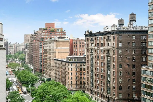 Sold by Anchor Associates | media 33