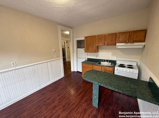 883 Huntington Ave APT 10, Boston, MA 02115