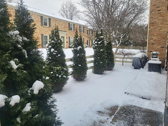 5th image of 2522 Abbington Dr SE