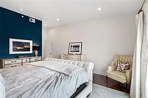 4059 Saint Johns Way — Photo 25