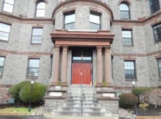 2400 Baynard Blvd APT 10, Wilmington, DE 19802