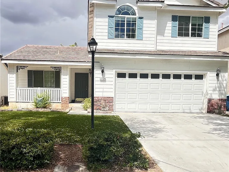 7709 Brilliant Forest St — Photo 18