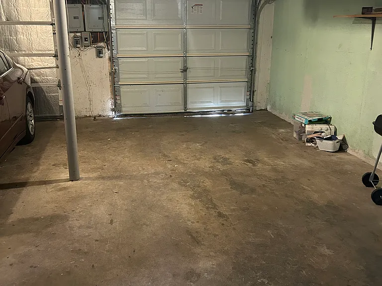 323 Forrest Ave #B — Photo 16