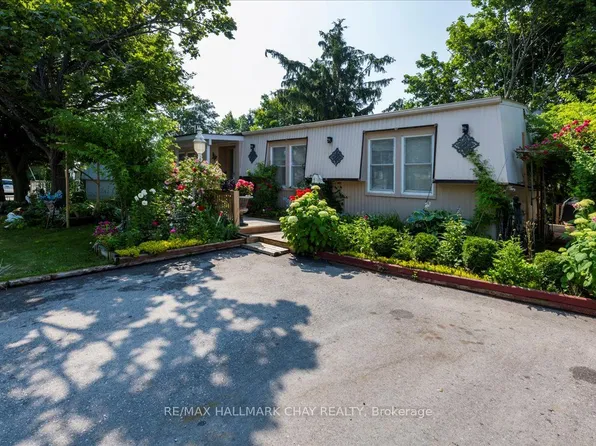 43 Linden Ln, Innisfil, ON L9S 1P2