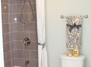 125 Circle Rd, North Syracuse, NY 13212