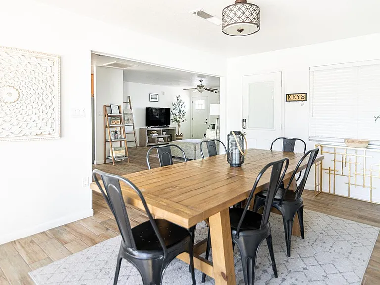 7435 E Granada Rd — Photo 11