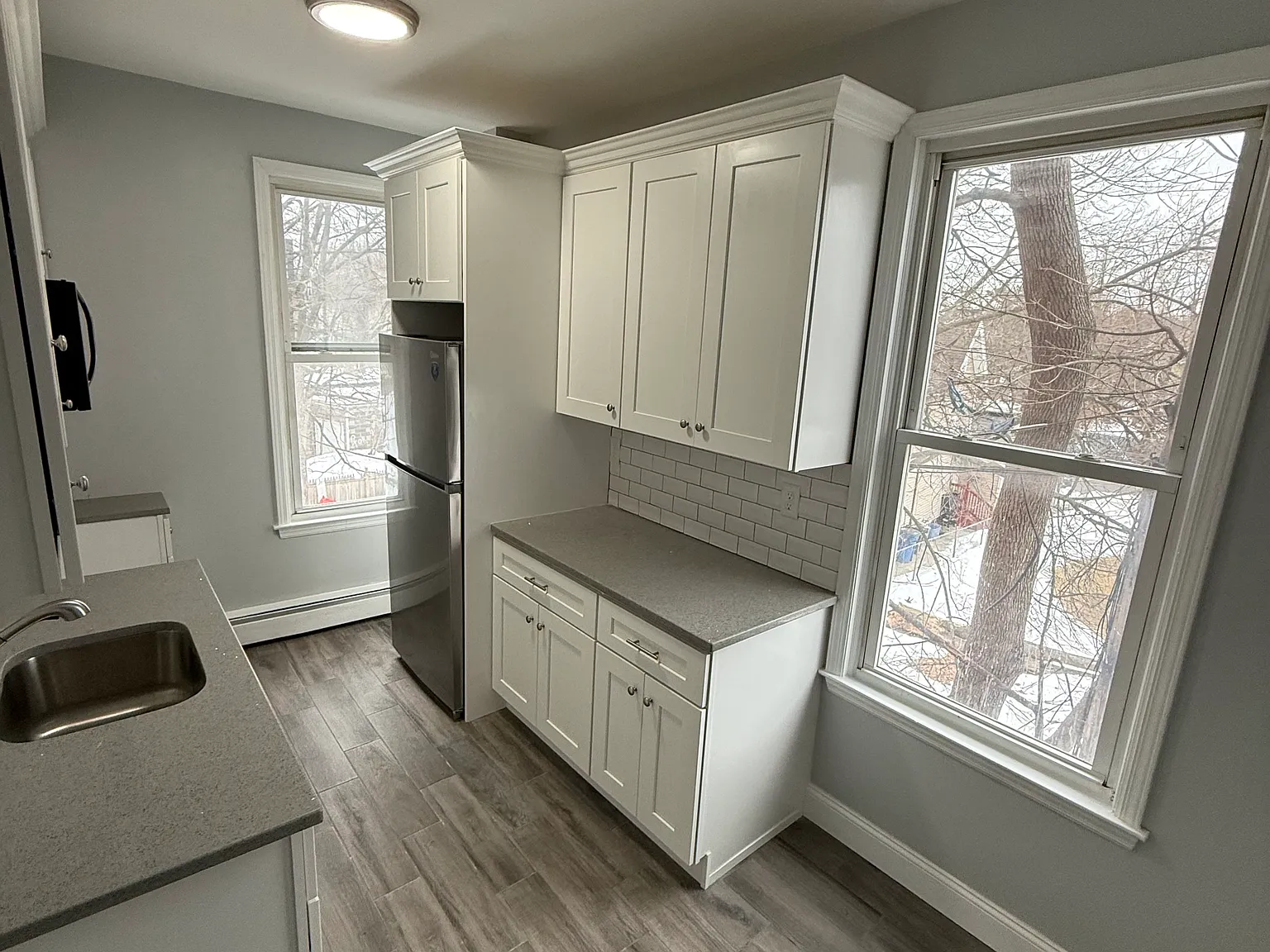 4 bed, 1800 sqft, $2,150 — Photo 2