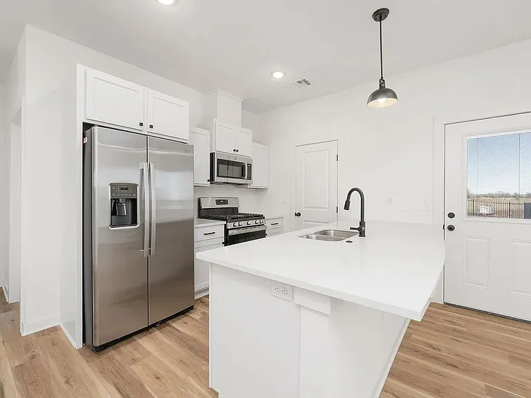 2157 W Elk Ridge Ave — Photo 4