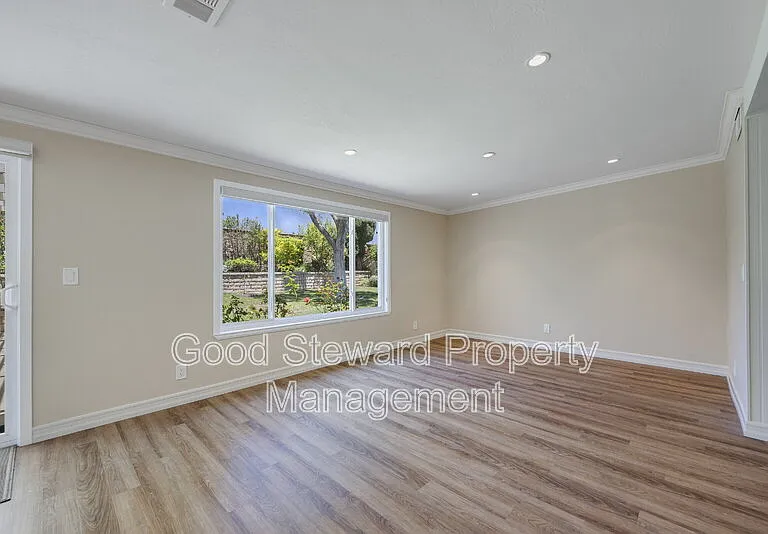 20251 Avenida Del Norte — Photo 15
