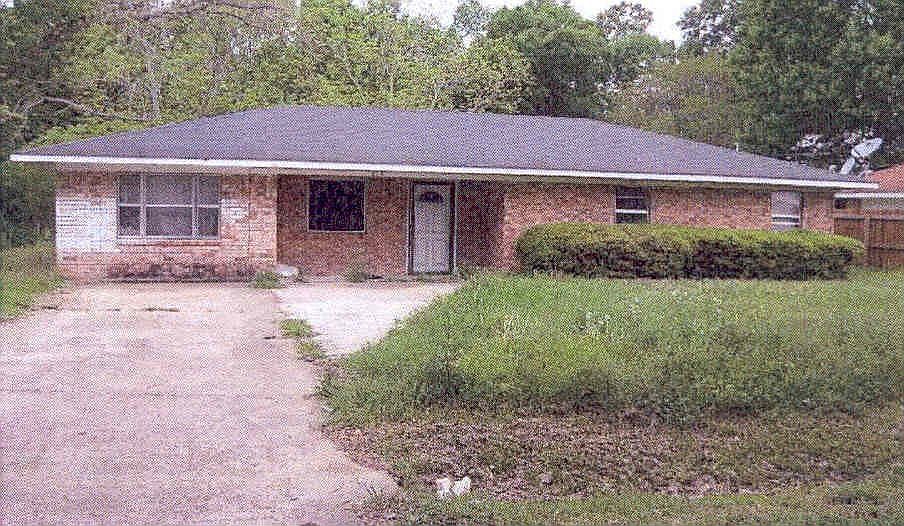 1st image of 853 Bordelon St