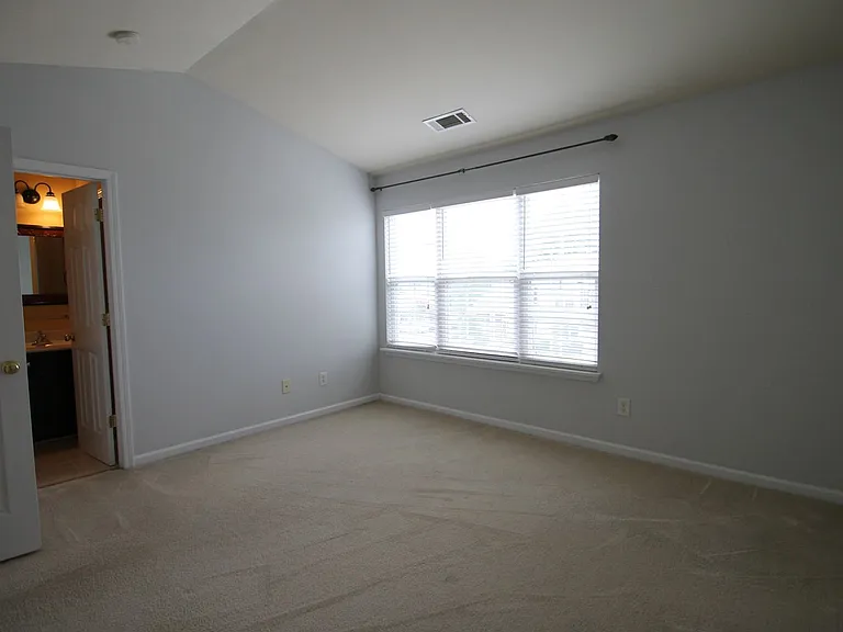 7309 Sun Dance Dr — Photo 22