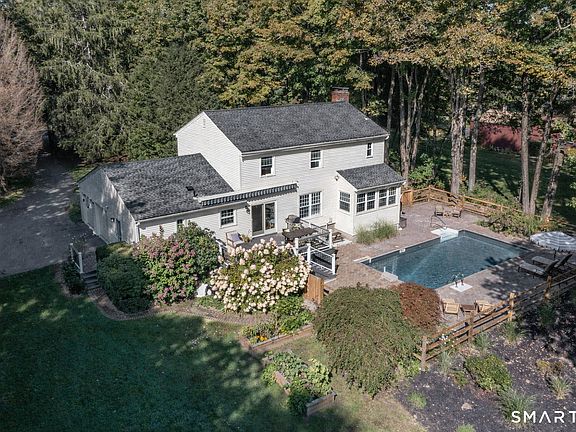 2nd image of 352 Norfolk Road