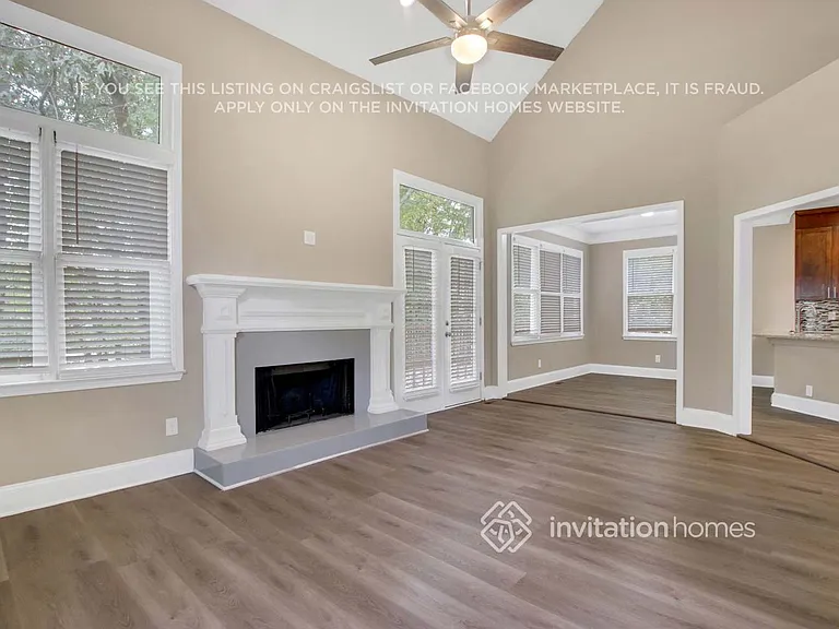 2719 McCoy Ave — Photo 4
