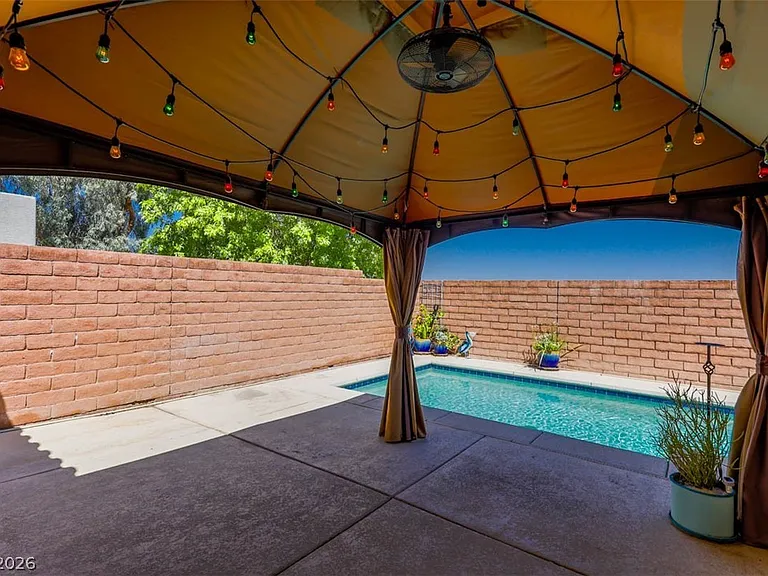 11057 Village Crest Ln — Photo 19