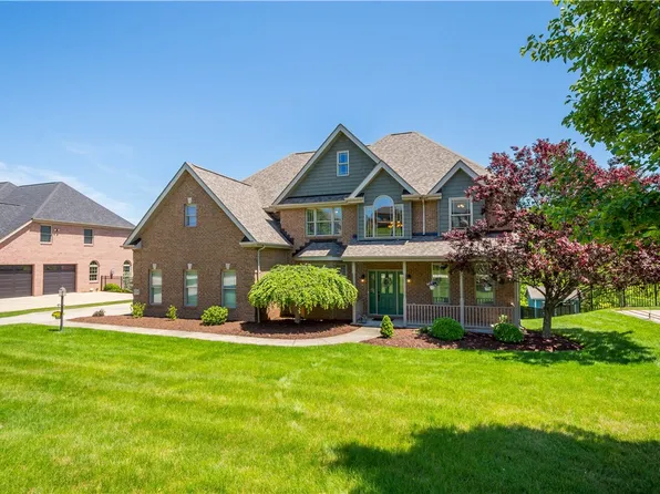 320 Hedgerow Dr, Venetia, PA 15367