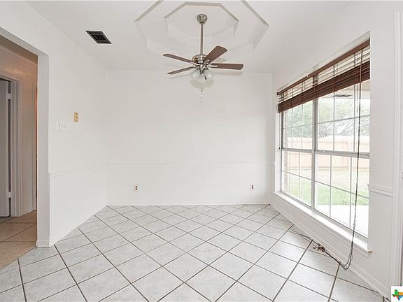 3rd image of 4309 Glennwood Dr