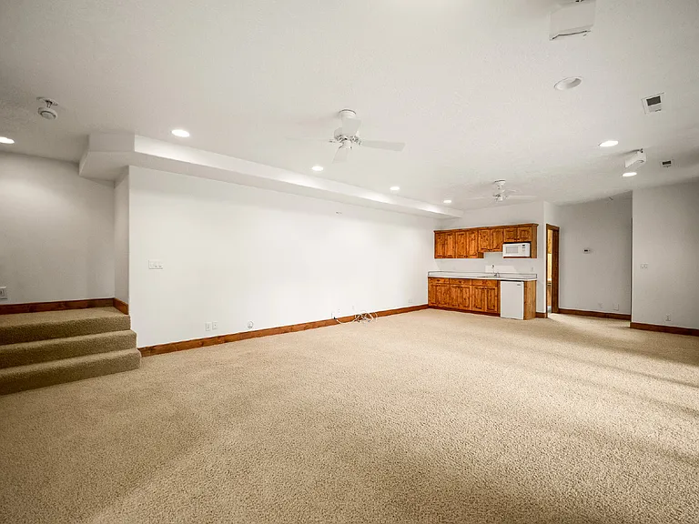 1164 E 1050 S — Photo 95