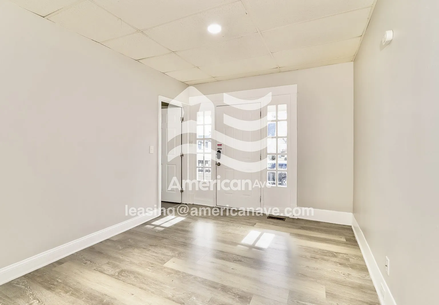 3 bed, 1.0 bath, 792 sqft, $952 — Photo 4