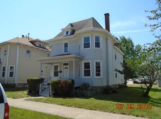 117 E 4th St, Tipton, IA 52772