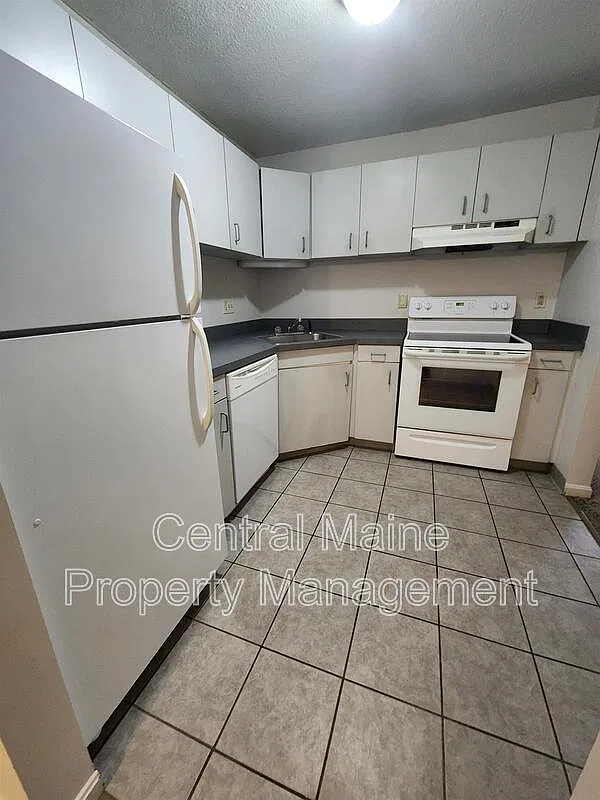 2 bed, 1.0 bath, 1000 sqft, $1,450 — Photo 3