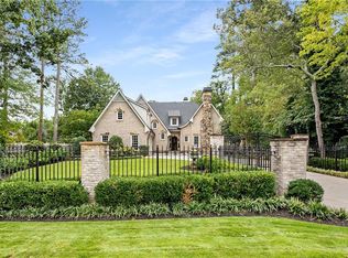 4706 Powers Ferry Rd, Sandy Springs, GA 30327