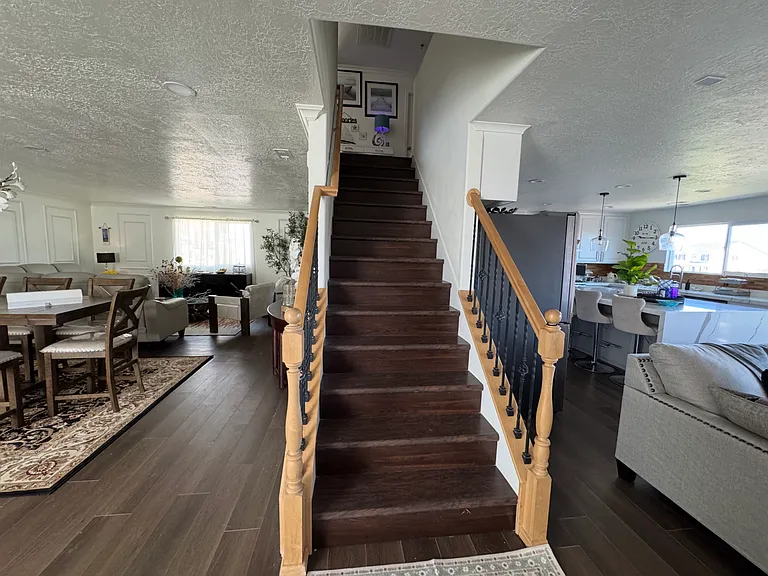242 W Kestrel Dr — Photo 6