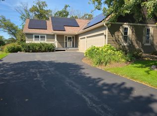 11786 Erskin Cir, Minneapolis, MN 55449