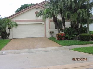 11174 Clover Leaf Cir, Boca Raton, FL 33428