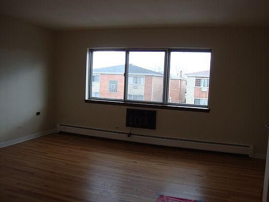3rd image of 9230 Sally Ln APT 2