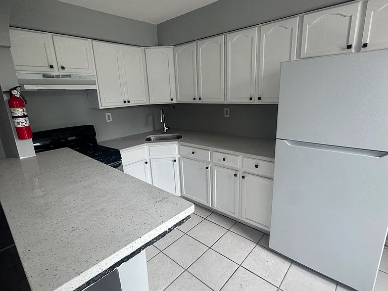 32 S Macdade Blvd #3 — Photo 3