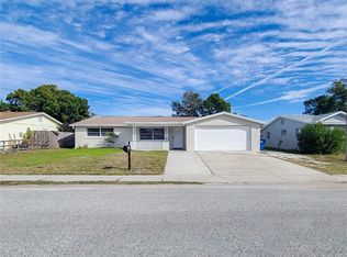 8914 Farmington Ln, Port Richey, FL 34668