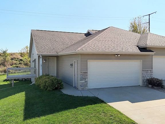 4th image of 1211 Temple Dr #10783255