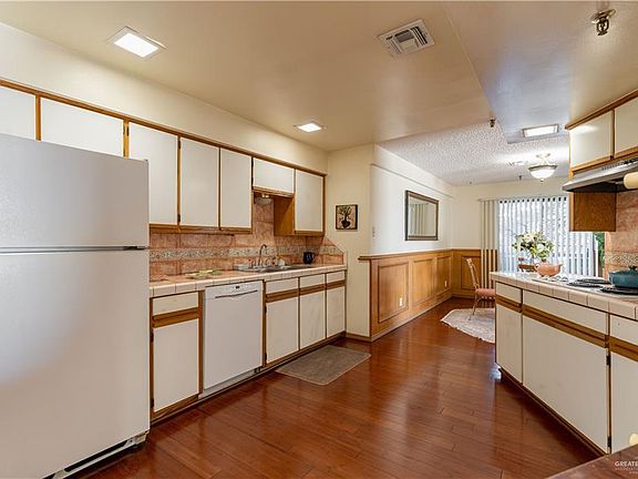 5th image of 5321 N 10th St APT 202