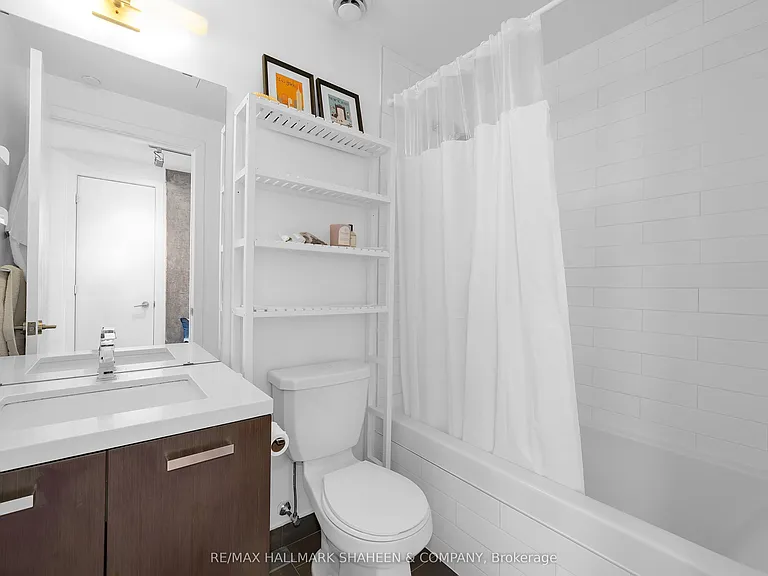 11 Charlotte St #Penthouse 04 — Photo 16