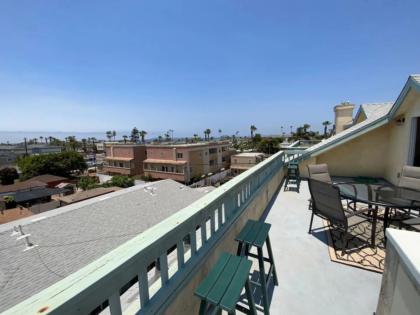 240 Dahlia Avenue #C — Photo 2