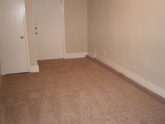 4th image of 5712 Glenhurst Dr