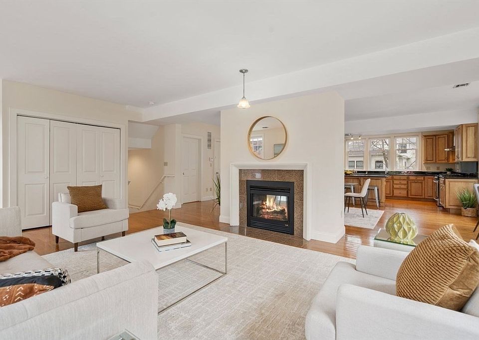 1st image of 53 Winslow Rd