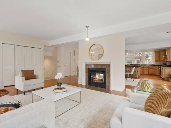 53 Winslow Rd, Brookline, MA 02446