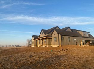 6346 NW Landon Rd, Topeka, KS 66618