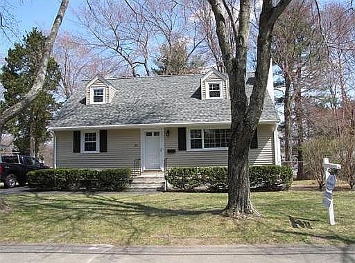 1st image of 83 Azalea Dr