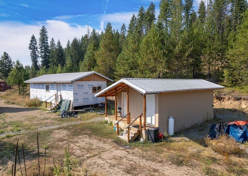 1st image of 3692 Spring Valley Rd