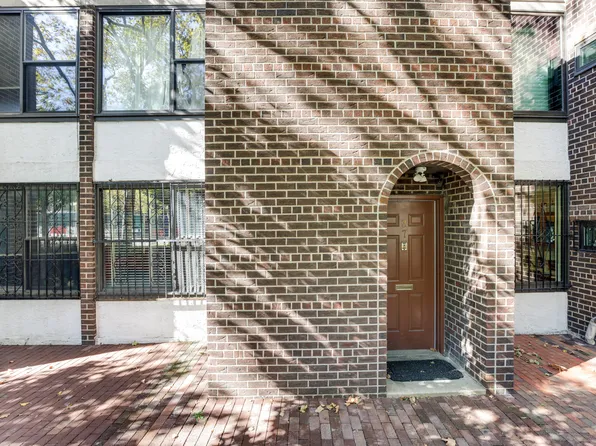 37 Henry Street image 3 of 10