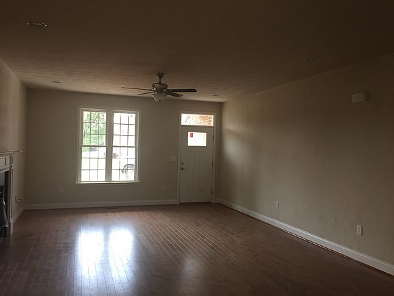 3rd image of 941 Bolejack Blvd