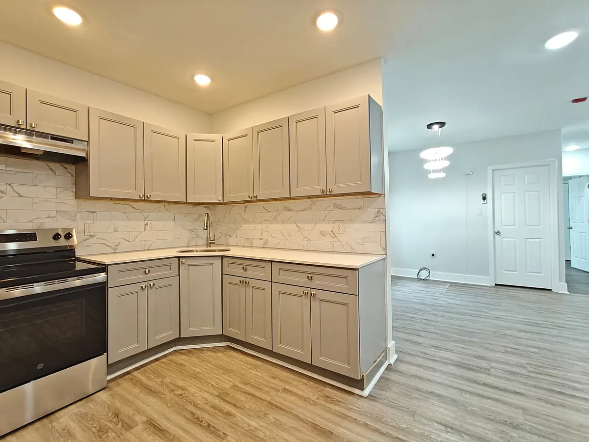 Building Photo - 1404 N 21st St #1