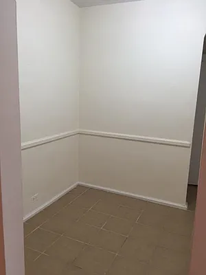 Rented by Roberto Guilbet, LREB | media 32