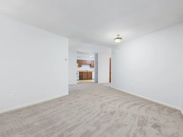2120 Bellemead Ave #5 — Photo 4