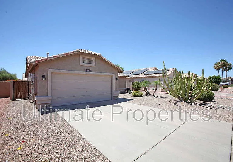 20622 N 102nd Ln — Photo 2