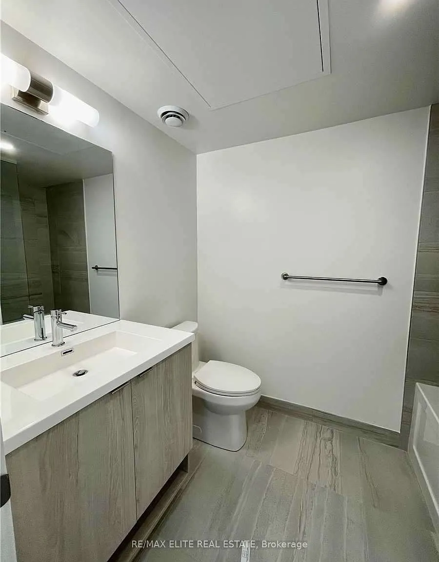 1 bed, $2,350 — Photo 4